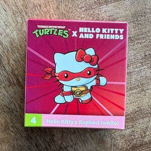 Teenage Mutant Ninja Turtles Raphael x Hello Kitty and Friends Figurine